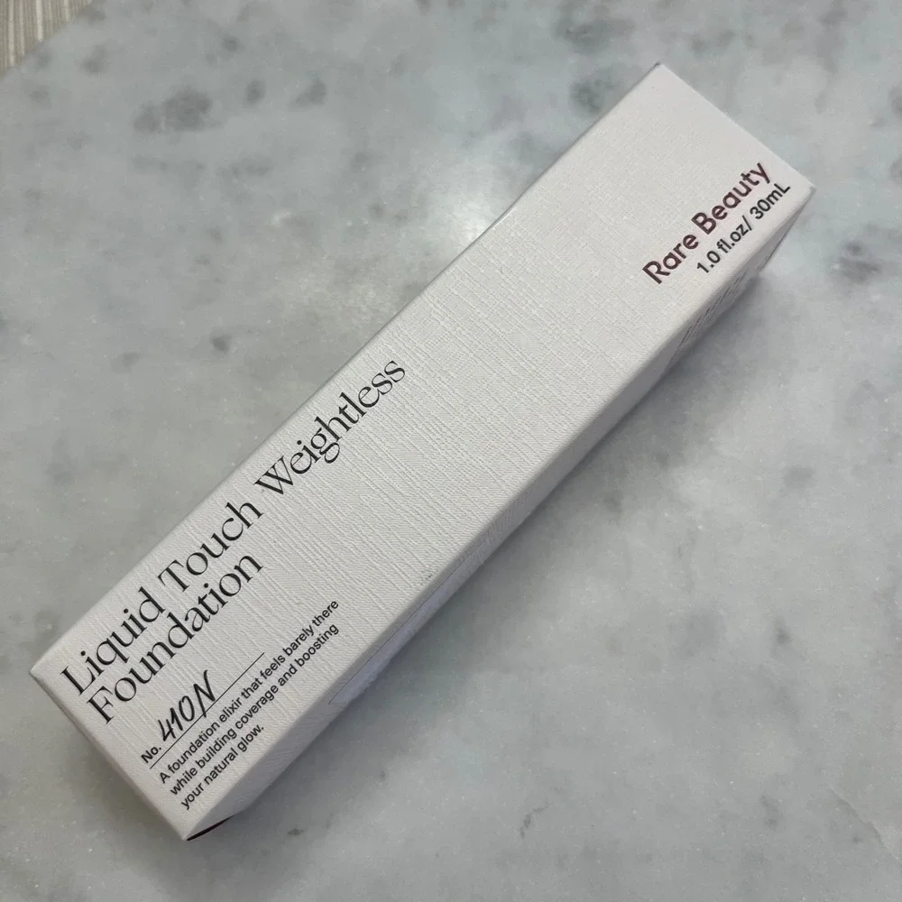 Rare Beauty Foundation Liquid Touch Weightless 410N Medium Tan Face Makeup New‎